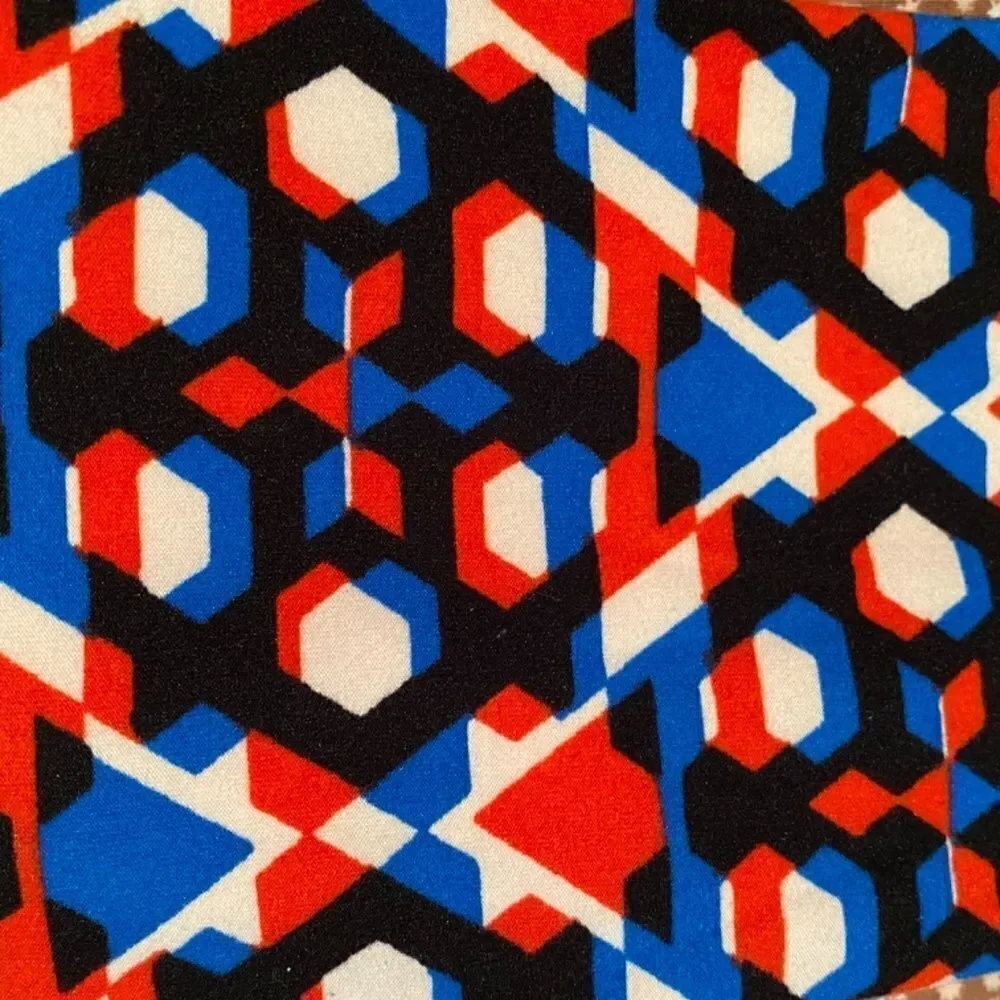 0660 LulaRoe Kids Leggings S/M Large Squares Print Black Red Blue White New